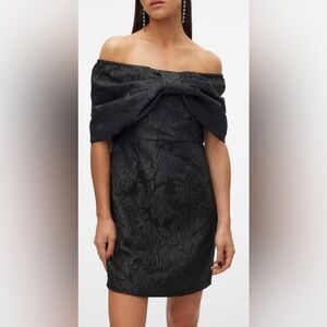 Vero Moda Black Off-Shoulder Dress